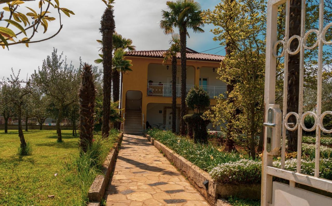 Apartment Villa Olga Poreč Buitenkant foto