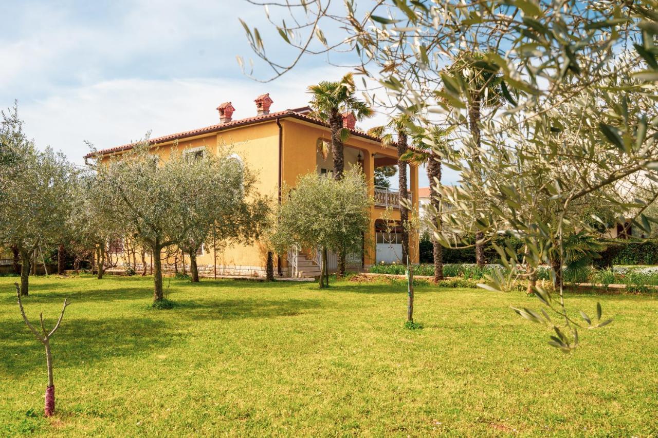 Apartment Villa Olga Poreč Buitenkant foto