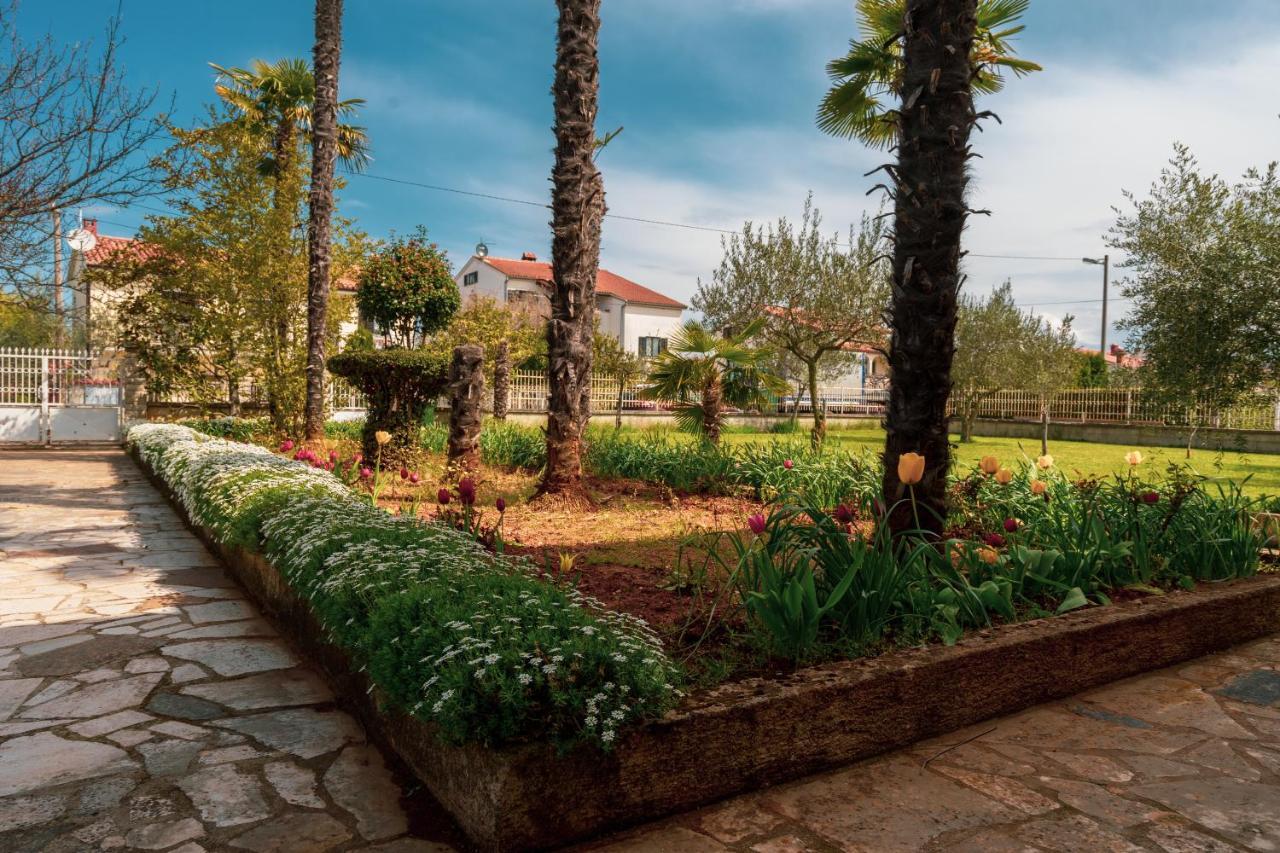 Apartment Villa Olga Poreč Buitenkant foto