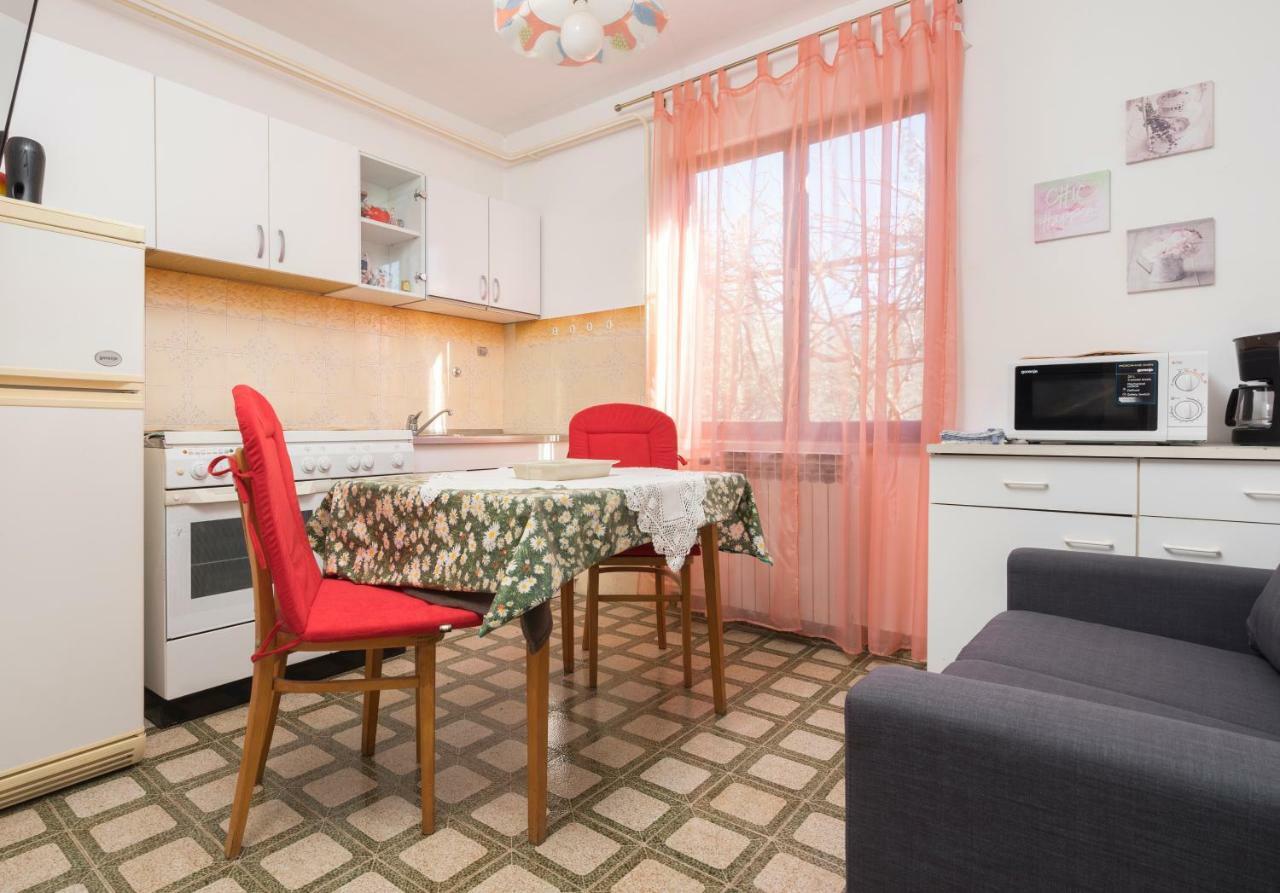 Apartment Villa Olga Poreč Buitenkant foto