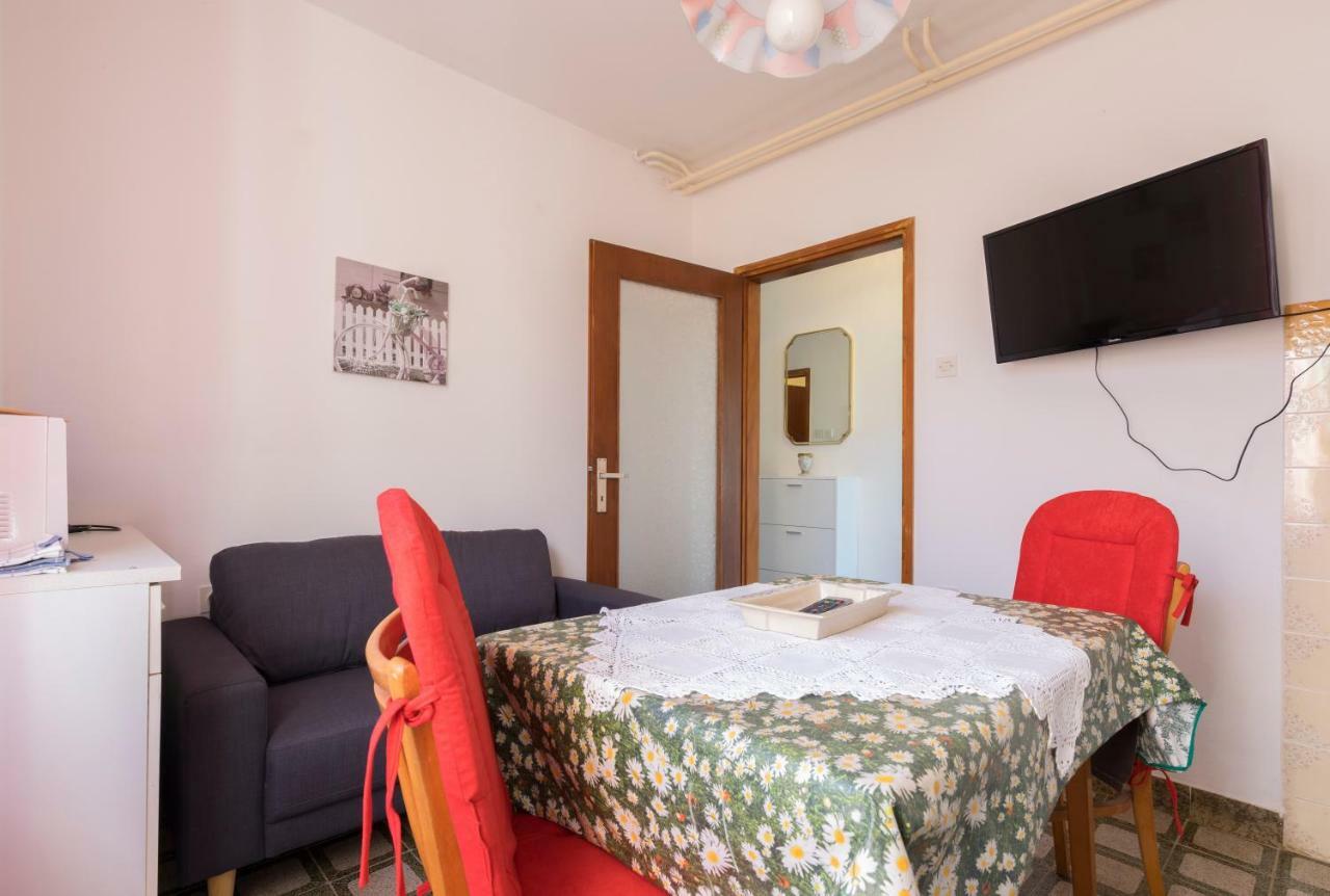 Apartment Villa Olga Poreč Buitenkant foto
